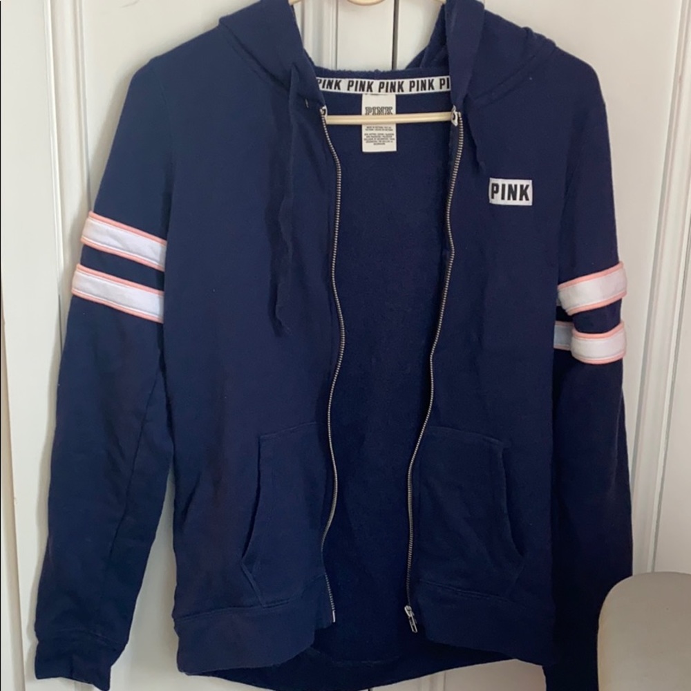 Women’s small pink sweatshirt